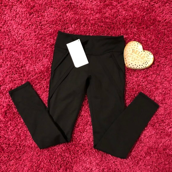 Fabletics Barcelona leggings/ - Picture 2 of 8